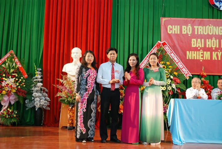 Đại hội chi Bộ nhiệm kỳ 2015 – 2020