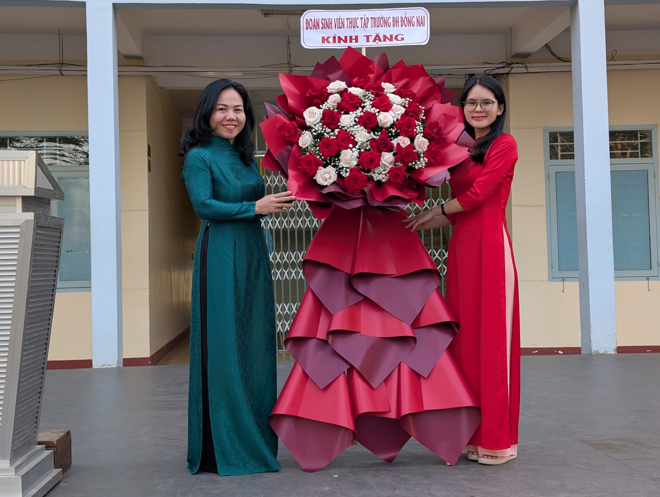 Chào mừng đoàn thực tập sinh